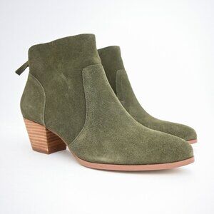 Violet & Red "Cupid" Suede Bootie NWOB